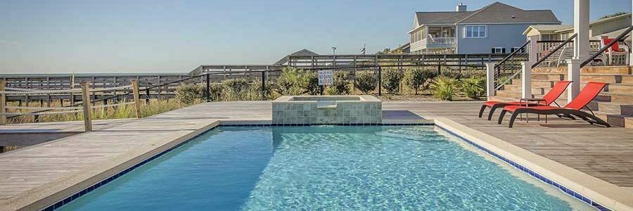 Vorbereitung des Pools für Sommer und Winter