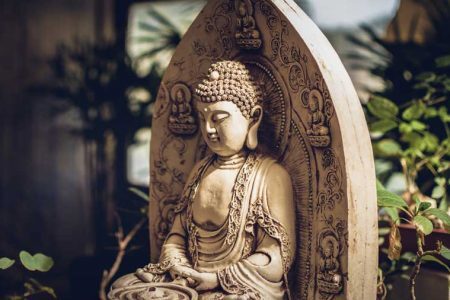 Hochwertige Buddha-Figuren für die Wohnung, die Terrasse und den Garten