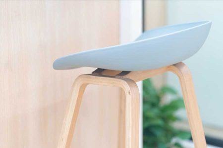 Bürohocker: platzsparend, bequem und ideal für das Home-Office