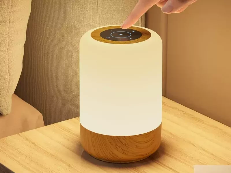 Görvitor LED Nachttischlampe Touch Dimmbar, Tischlampe Batteriebetrieben 8 Farben und 3 Modi, Holzmaserung Nachtlicht Batterie USB-Aufladung mit Timing-Funktion für Schlafzimmer Wohnzimme